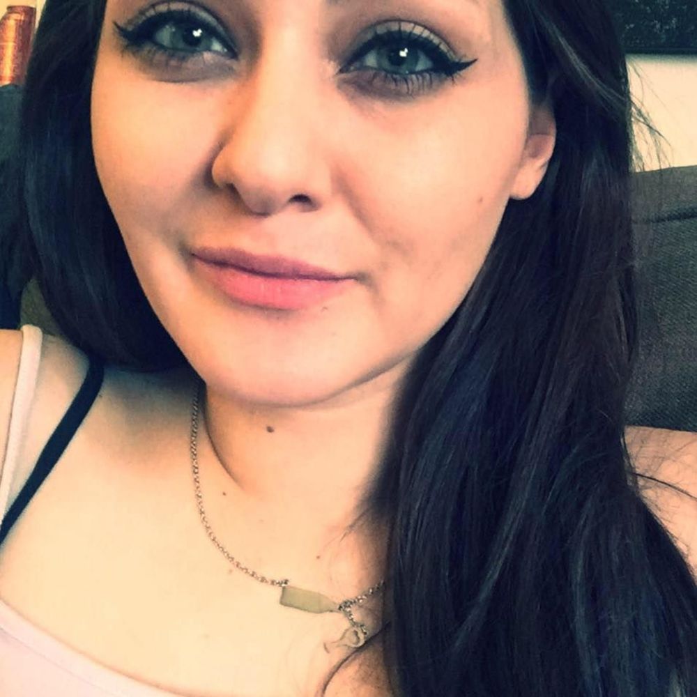 Meet your Posher, Natalie
